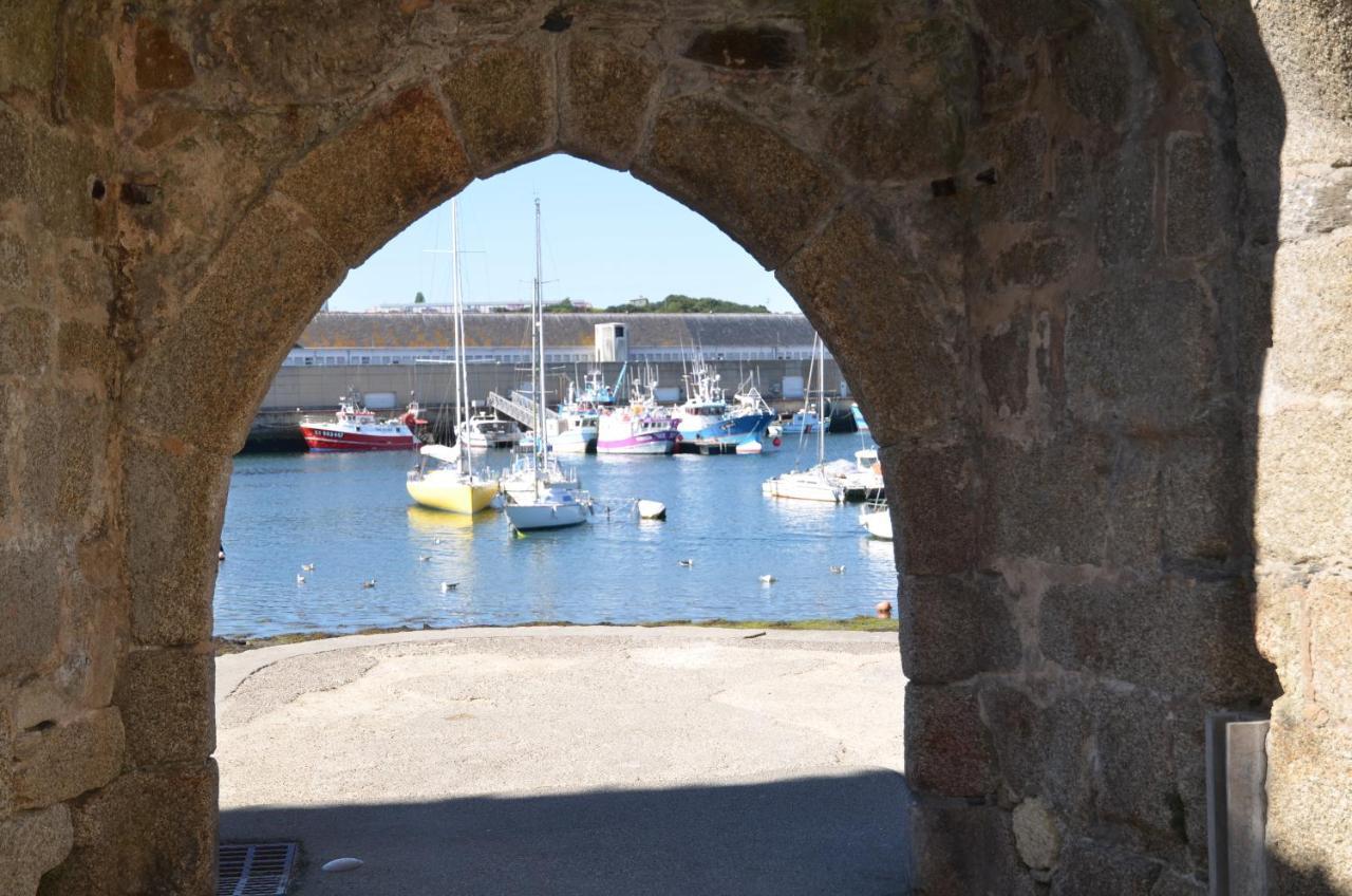 Votre Vue, La Mer, Les Bateaux !!! Wir Sprechen Flieben Deutsch, Touristentipps, We Speak English Concarneau Eksteriør billede
