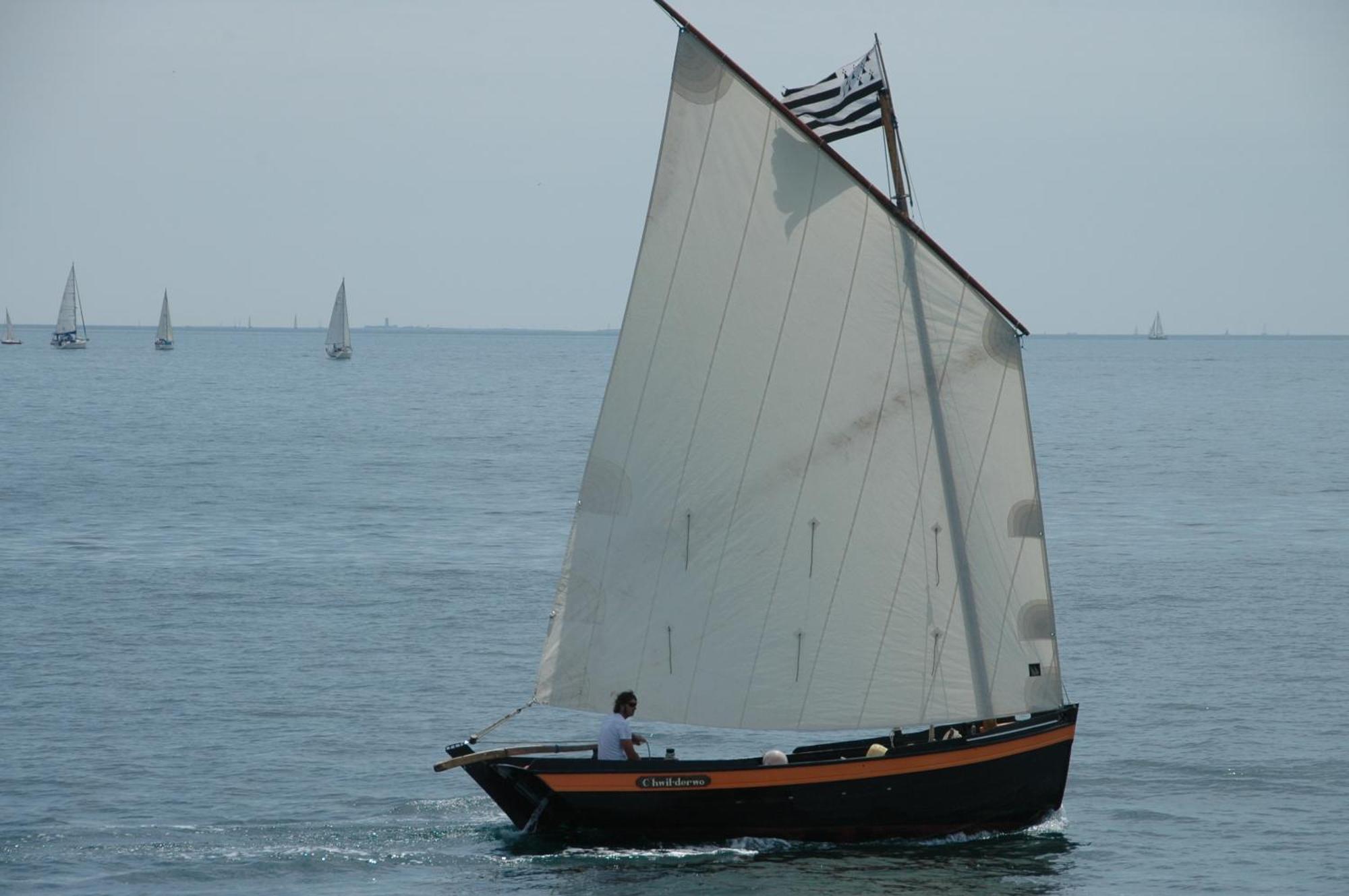 Votre Vue, La Mer, Les Bateaux !!! Wir Sprechen Flieben Deutsch, Touristentipps, We Speak English Concarneau Eksteriør billede